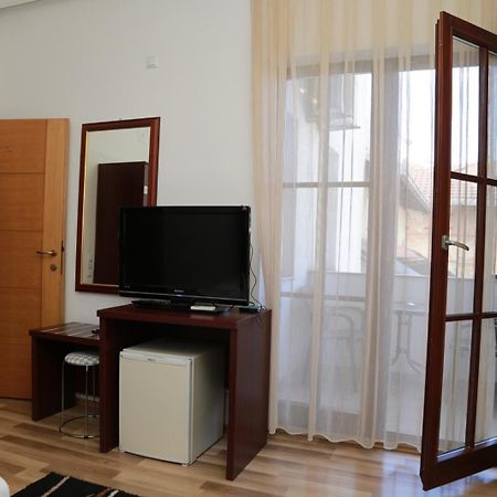 Hotel Venisi Prizren Exteriör bild
