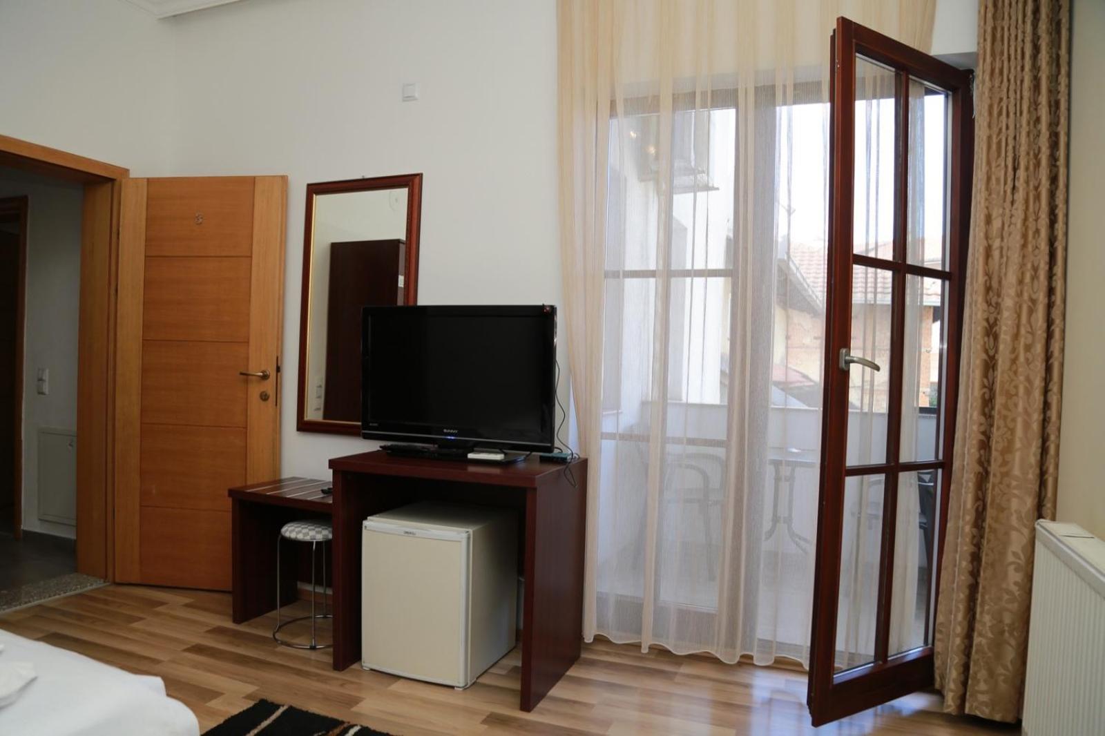Hotel Venisi Prizren Exteriör bild