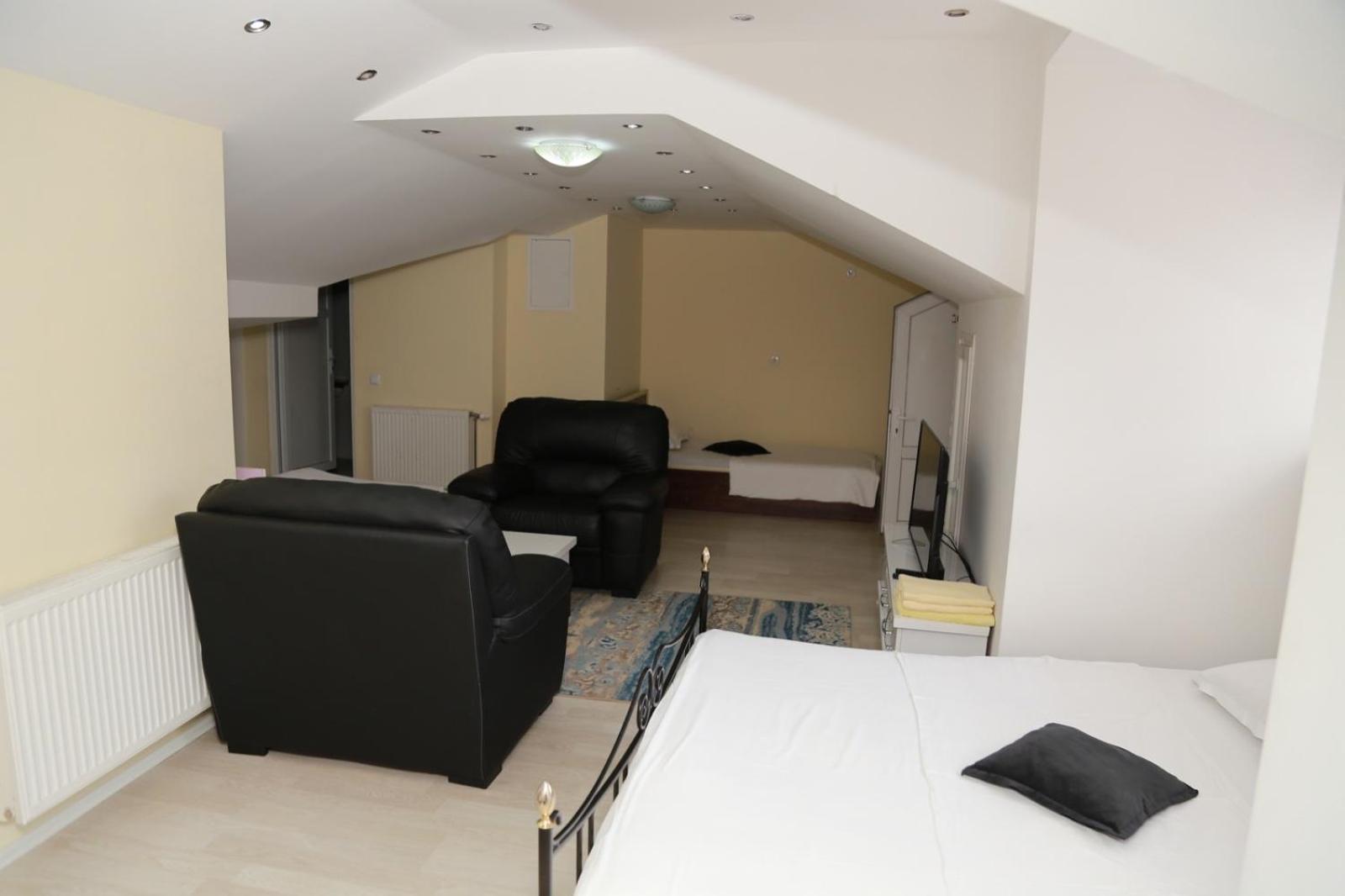Hotel Venisi Prizren Exteriör bild