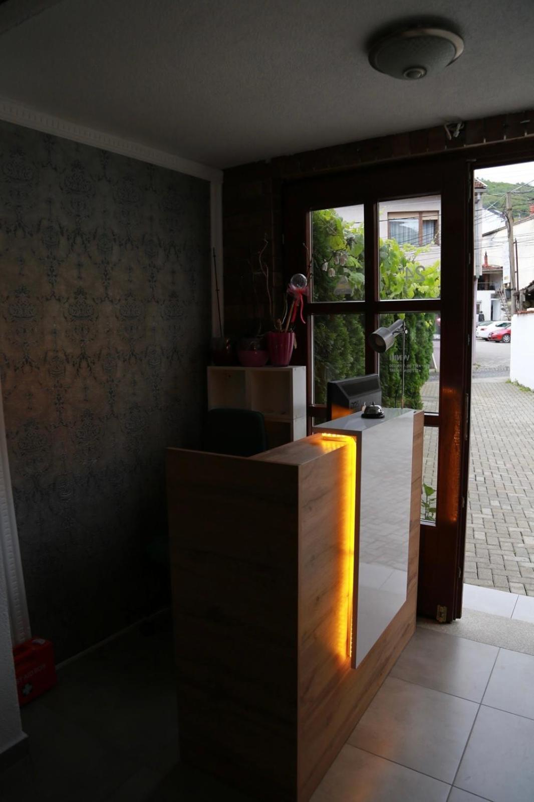 Hotel Venisi Prizren Exteriör bild